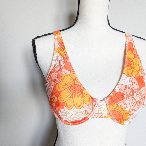 Orange and white floral pushup adjustable bikini top size S M L - Picture 7 of 7